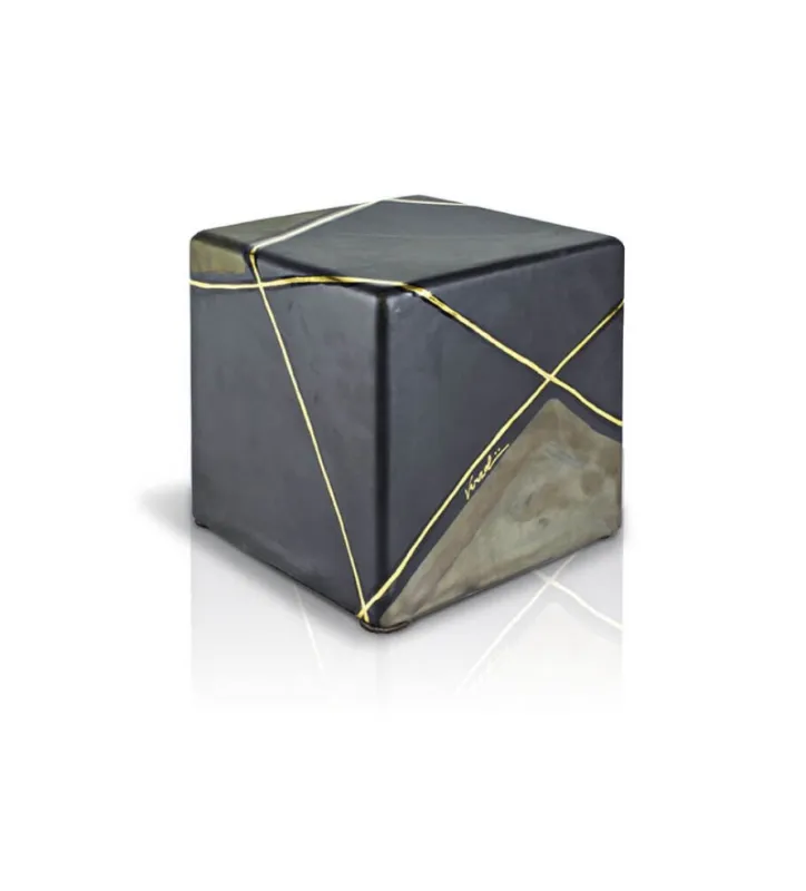 CUBO-UIV01SMALL