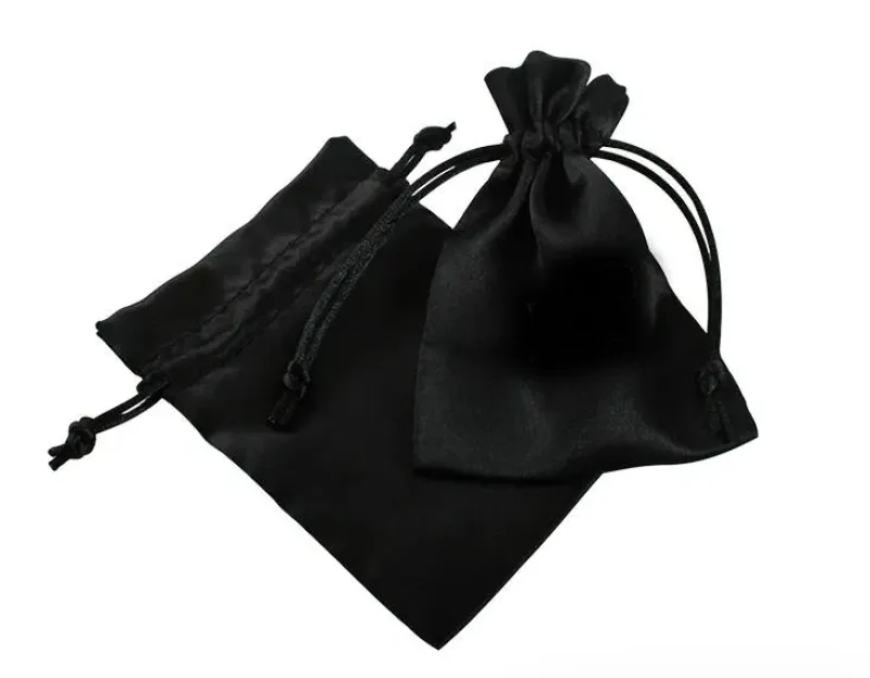 Satijnen zakjes
